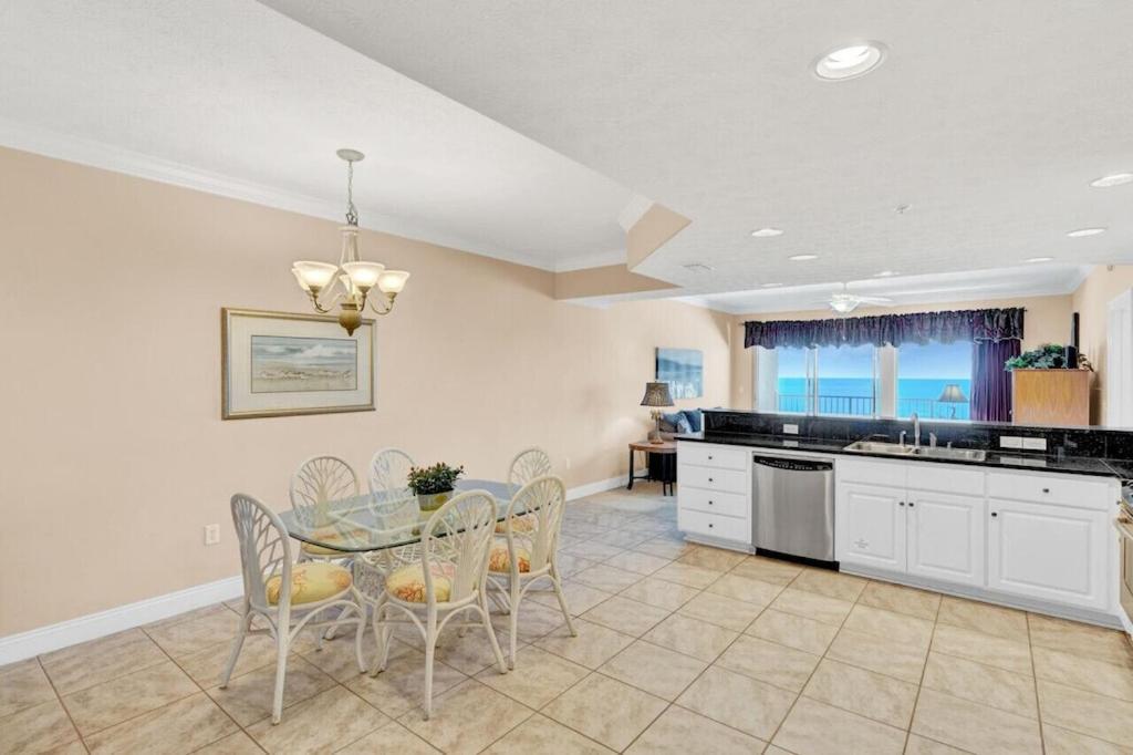 Treasure Island 707 - Gulf Front, Sunset Views, Heated Resort Pool & Hot Tub! Panama City Beach Bagian luar foto